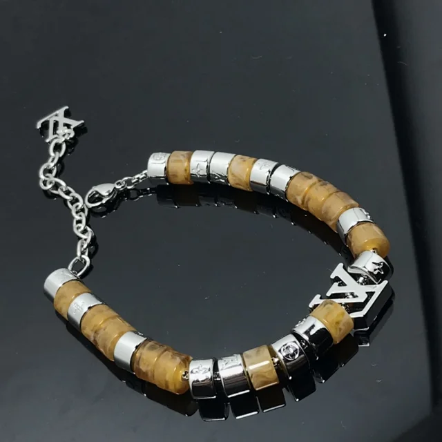 Louis Vuitton Jewelry Cuban Link Bracelet with Monogram Engraving product detail image 77