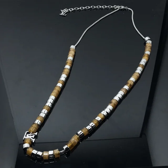 Louis Vuitton Jewelry Cuban Link Bracelet with Monogram Engraving product detail image 79