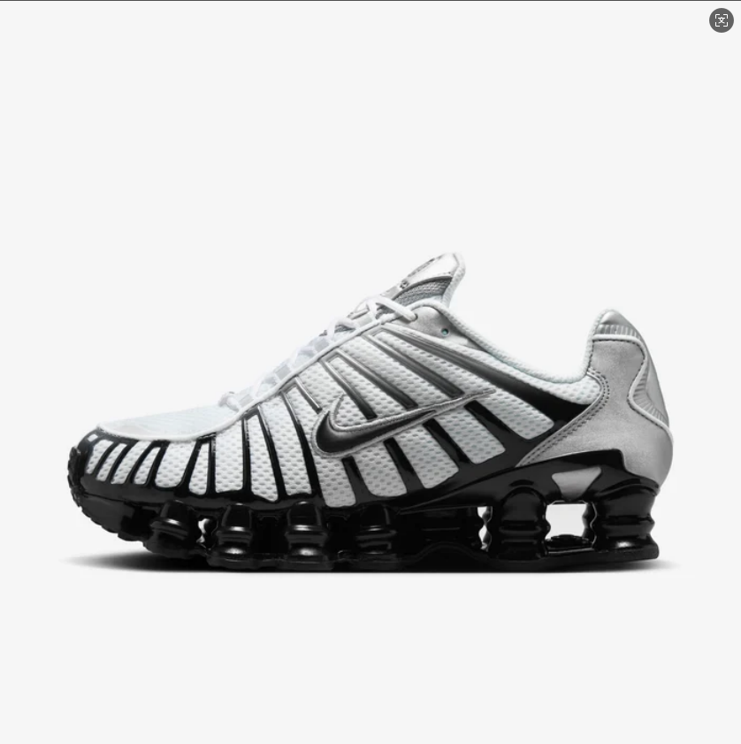 HQ4049-001 Black and White