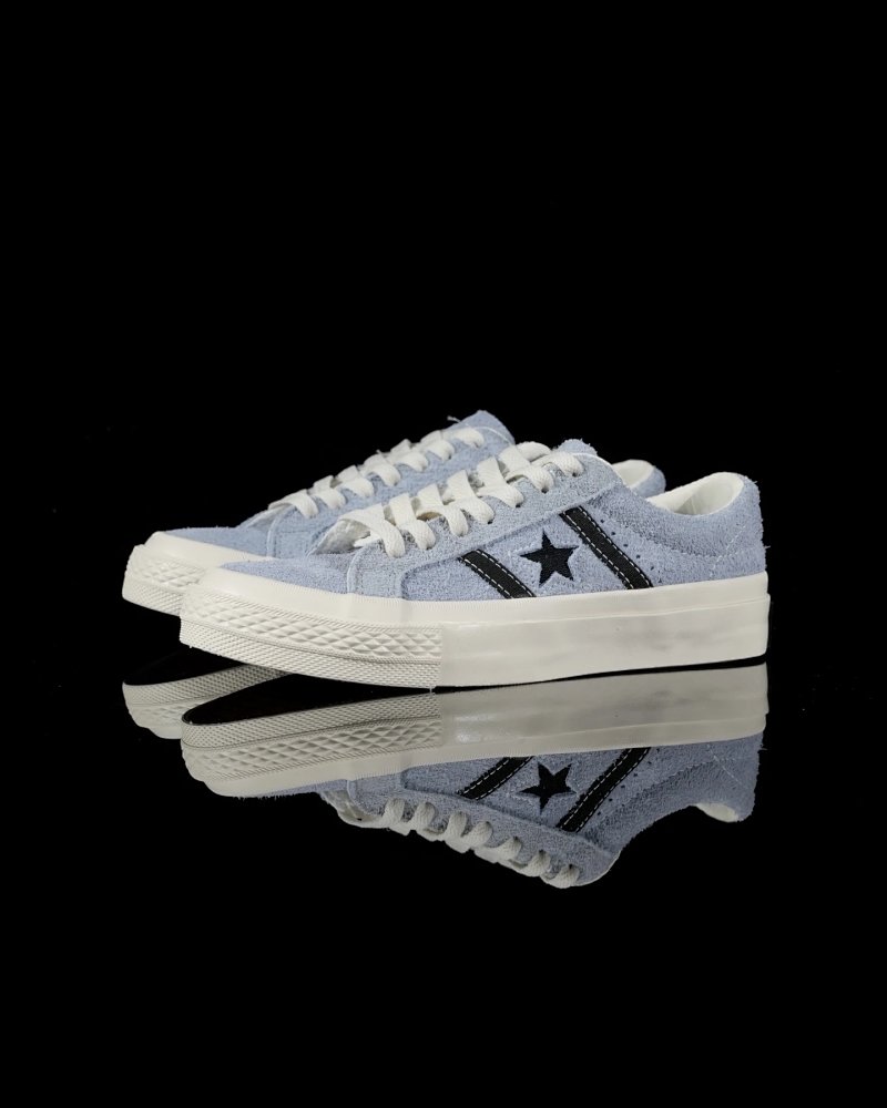 Converse One Star