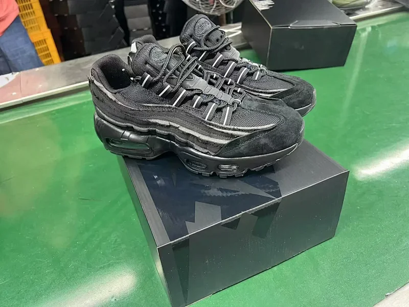 AM 95 × CDG [ST batch]
