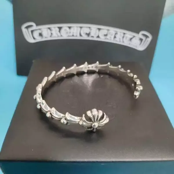 Chrome Hearts Spike Cuff Silver Bracelet Jewelry - 9