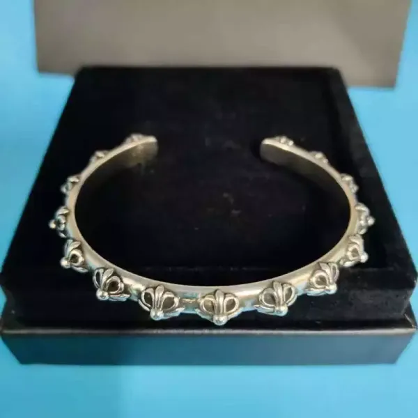 Chrome Hearts Spike Cuff Silver Bracelet Jewelry - 8