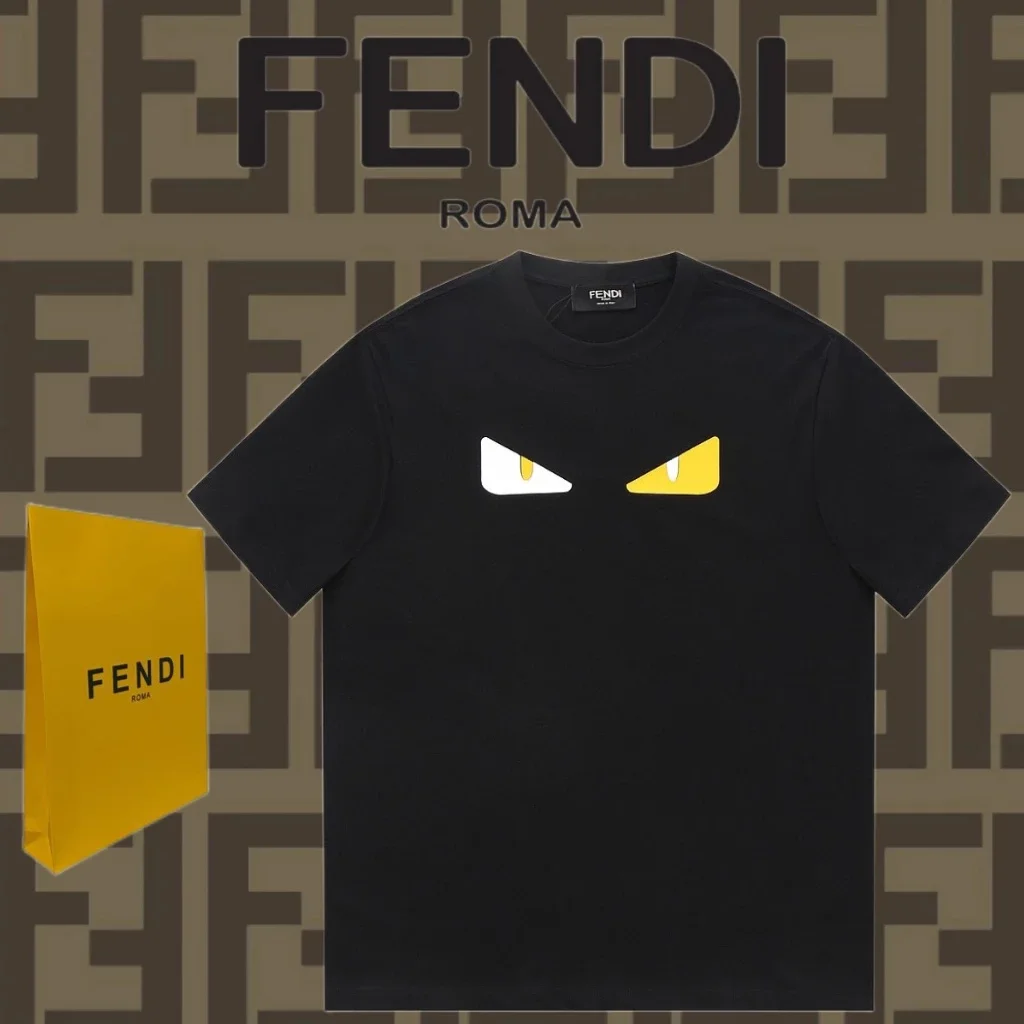 2021.04.25][Fendi Twitter] “Menswear essentials. Fendi China brand