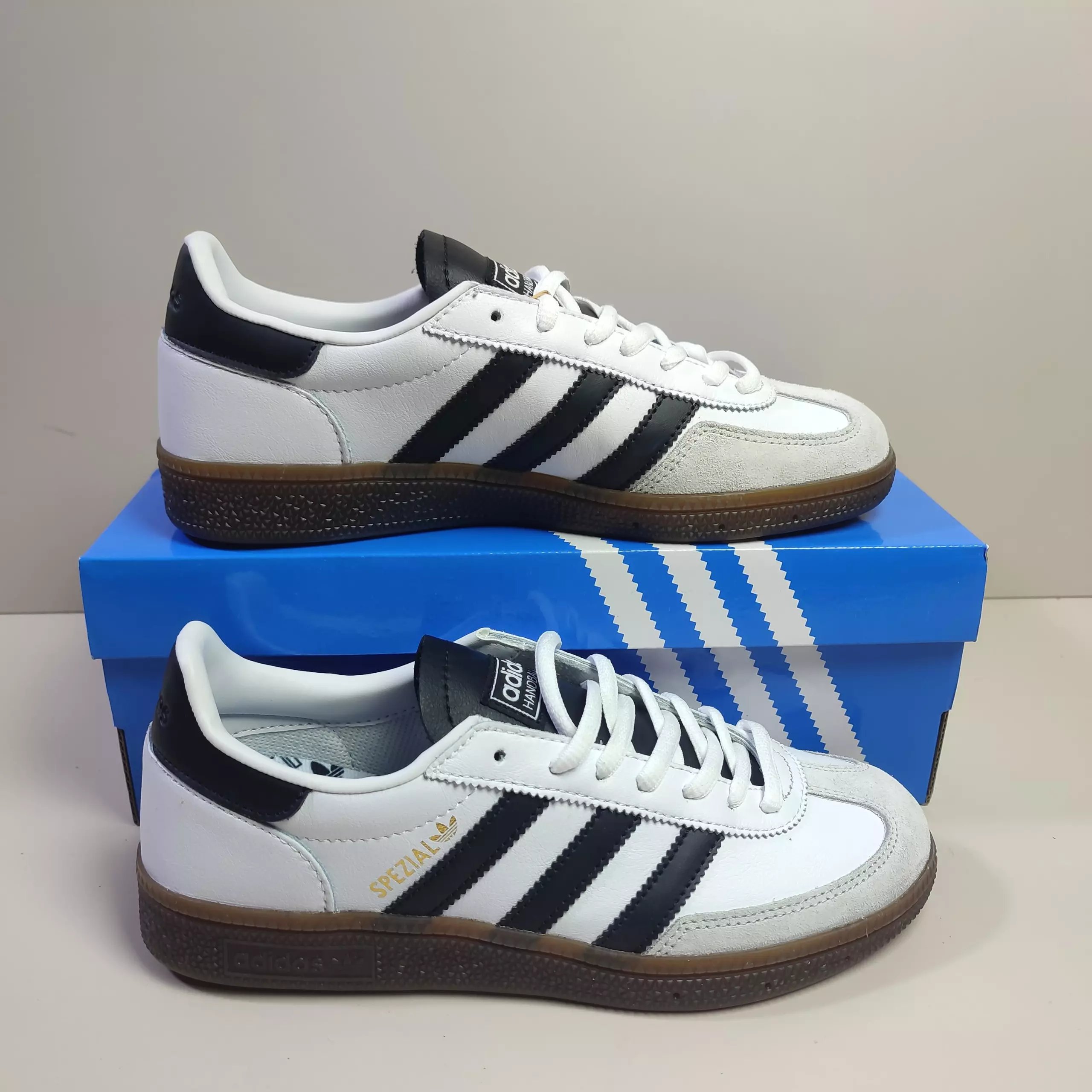 Adidas Originals Samba Classic White/Black Gum Sneakers
