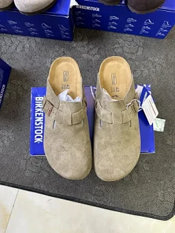 thumbnail for Bir-ke-ns-to-ck Light Casual Wrap Toe Slippers The Most Popular Slippers Collection of Colors