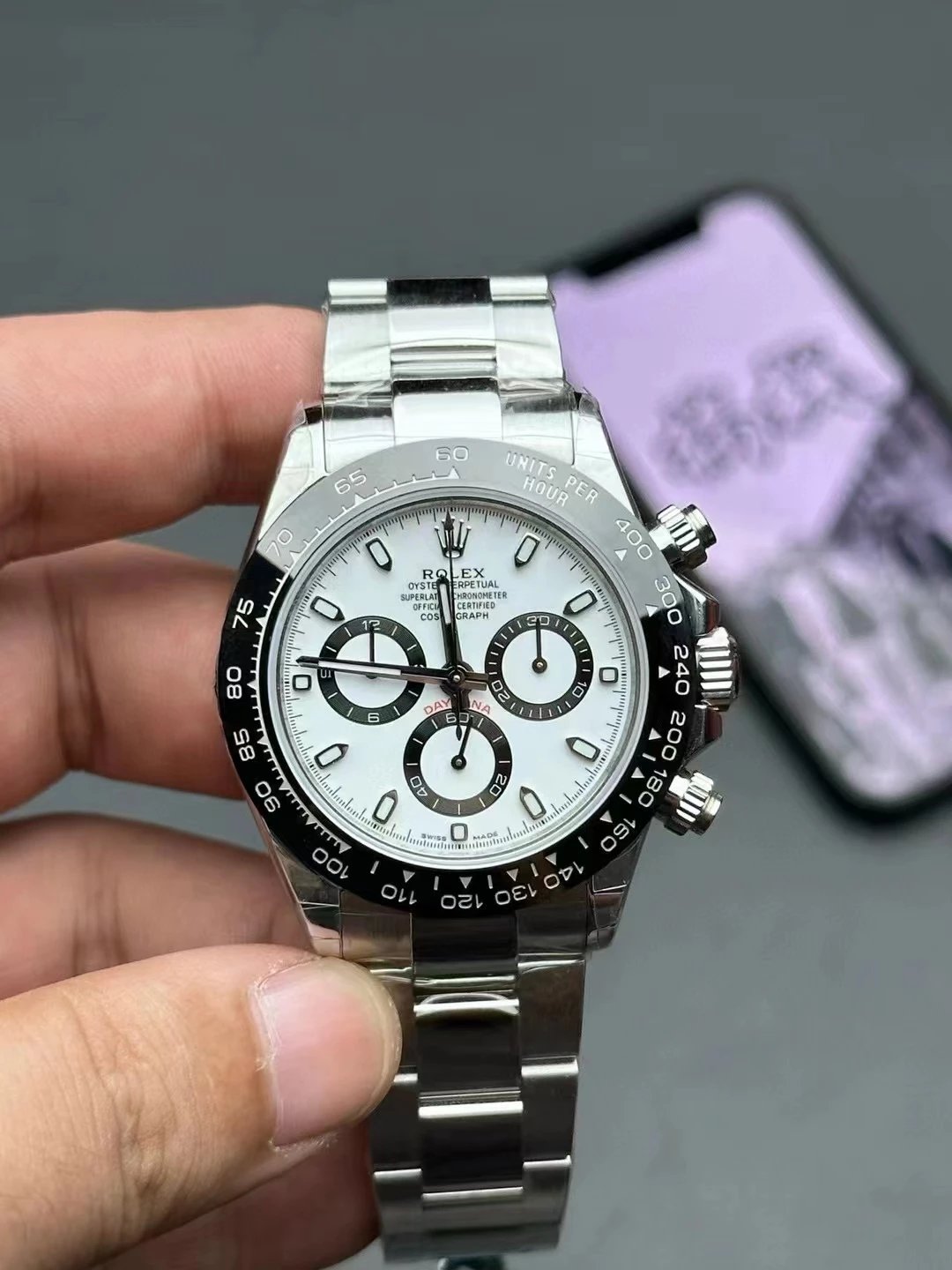 Product view 24