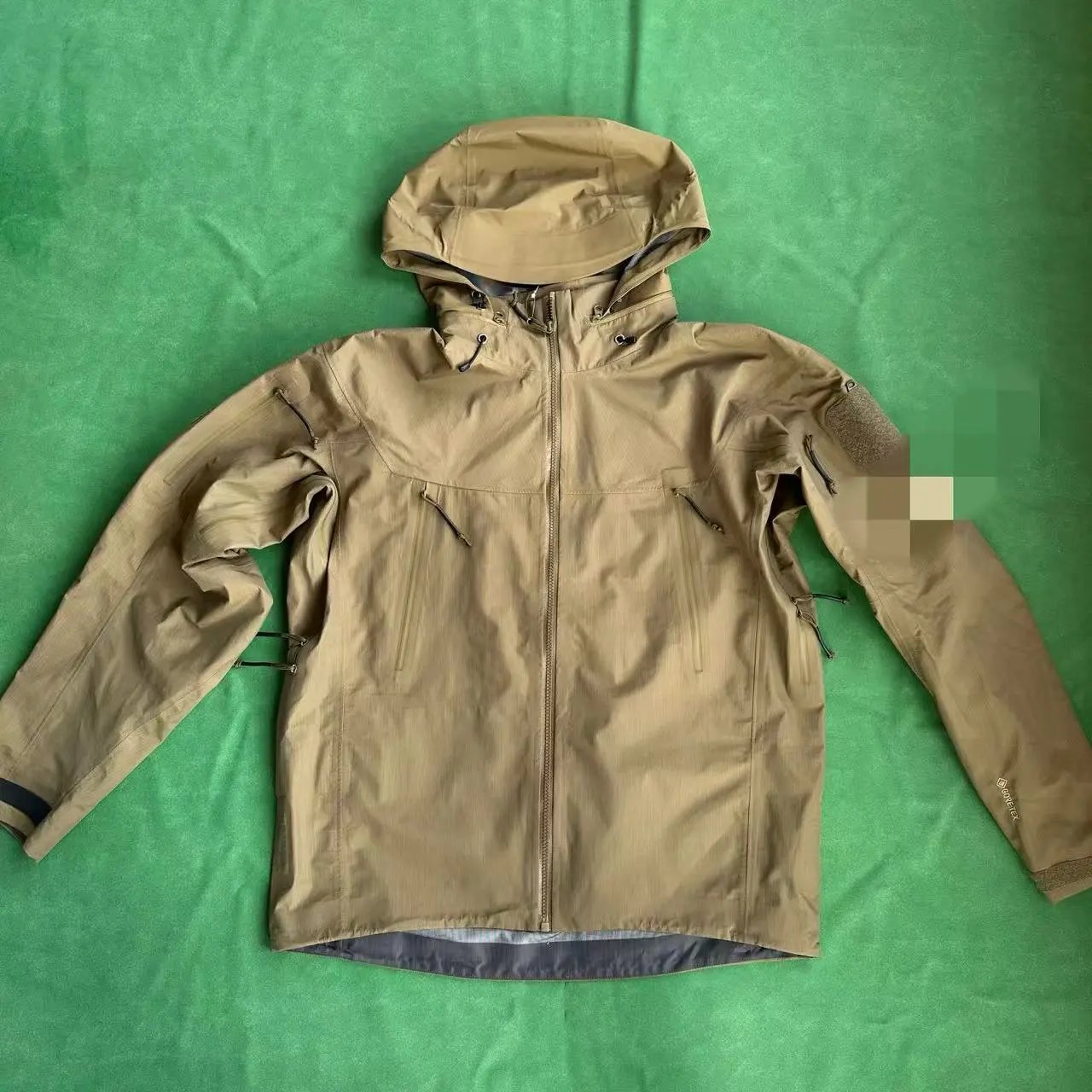 ALPHA LT Army Green S-XXL