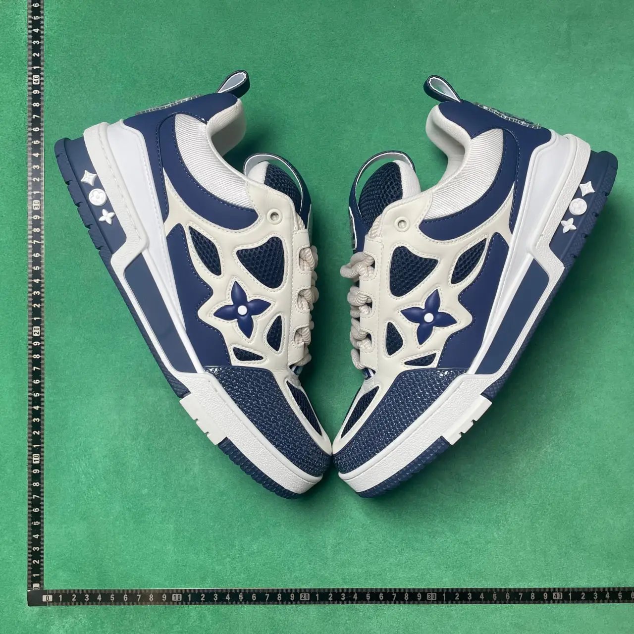 Shoes of L'SS LV LOUIS VUITTON / OG Batch Shoes of 1v sk@te