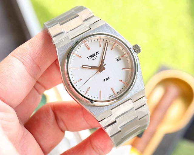 Tissot Watch: seller detail photo 2