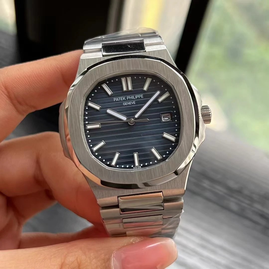 Silver Case · Blue Dial Steel Band
