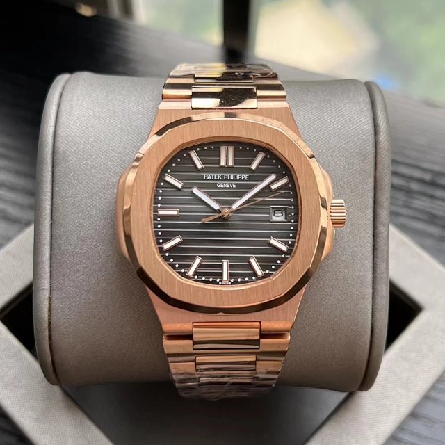 Patek Philippe Watch: seller detail photo 5
