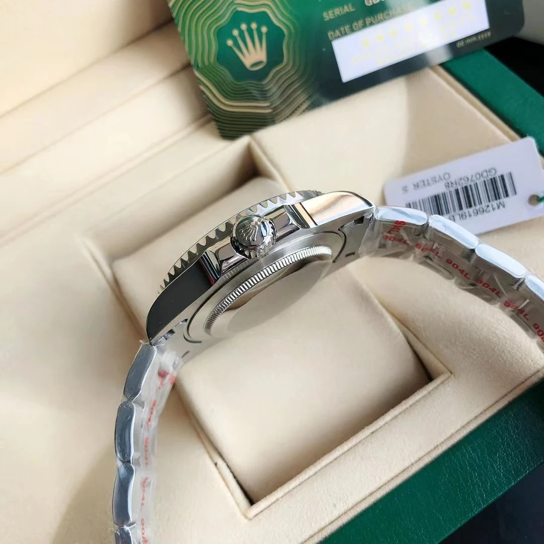 Rolex Submariner 116618LN Gold Black Dial Mechanical Watch - 34