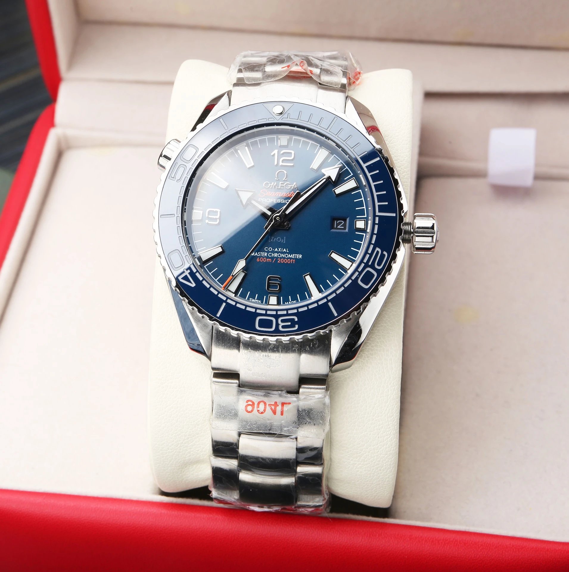 Omega Seamaster Professional Chronometer Gray and Orange Mechanical Watch Watches - 10