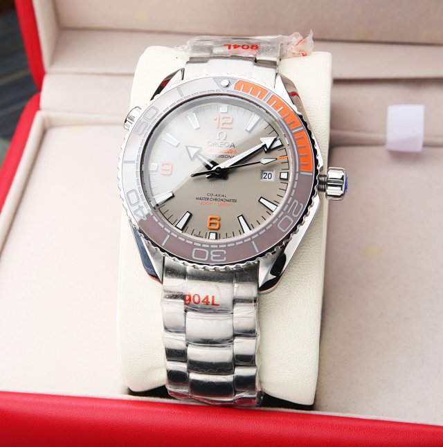 Omega Watch: seller detail photo 9