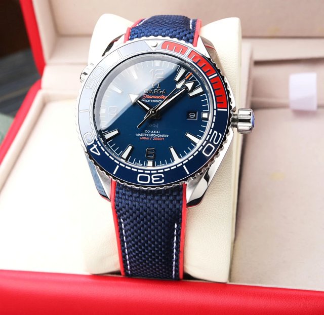 Omega Watch: seller detail photo 6