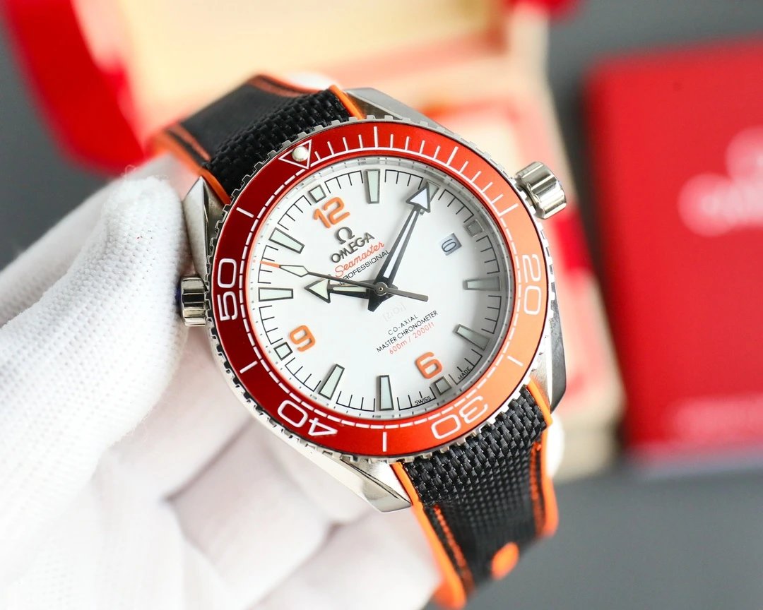 Omega Seamaster Professional Chronometer Gray and Orange Mechanical Watch Watches - 23