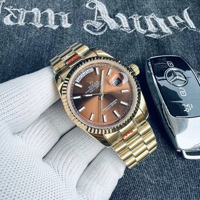 Rolex Watch: seller detail photo 5