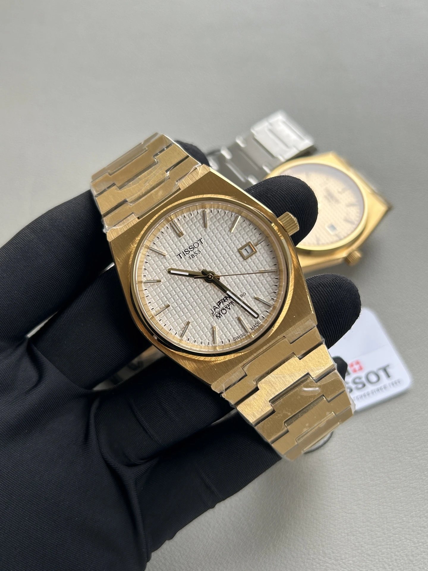 Gold Shell-White Steel Strip / Without full package