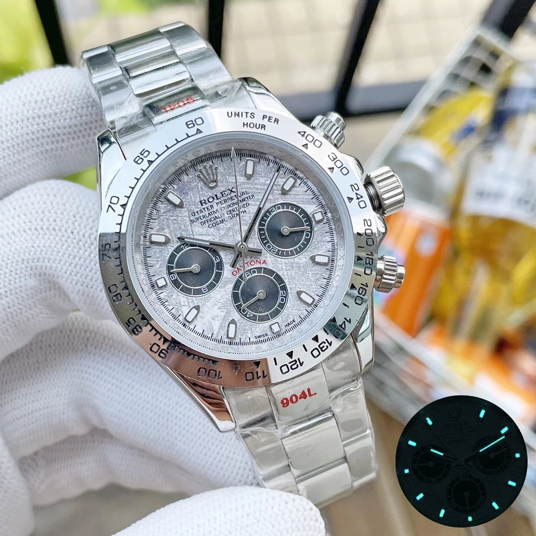 Silver case, baton index meteorite dial, steel band, silver bezel