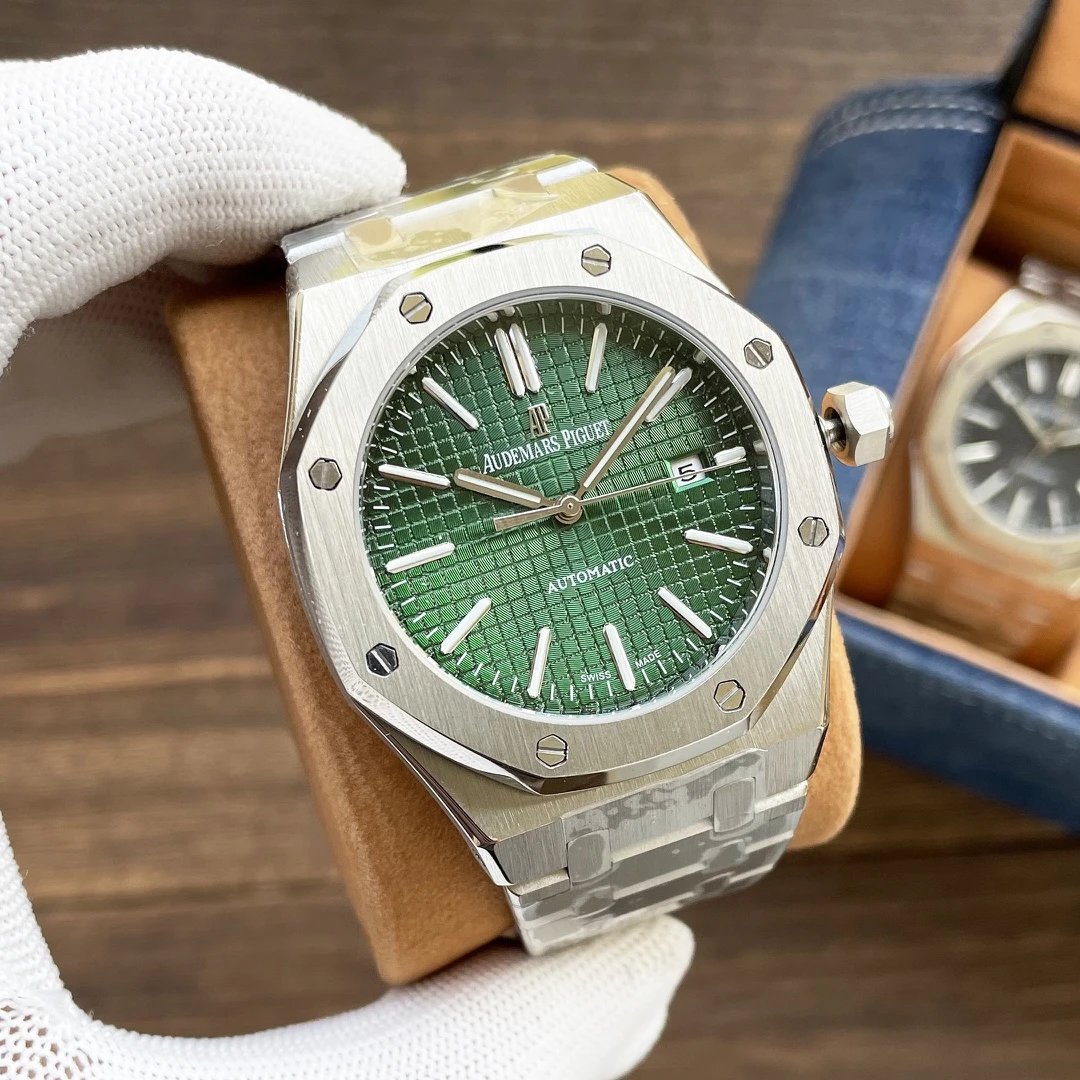Silver Case·Green Dial Steel Band