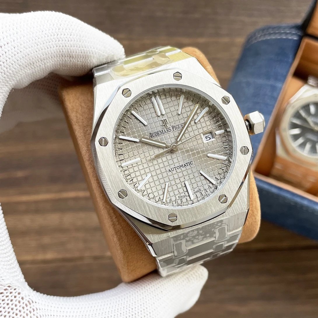 Silver Case·Grey Dial Steel Band