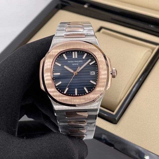 Patek Philippe Watch: seller detail photo 9