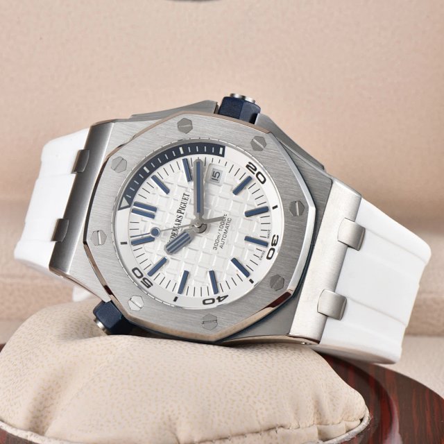 Audemars Piguet Watch: seller detail photo 3