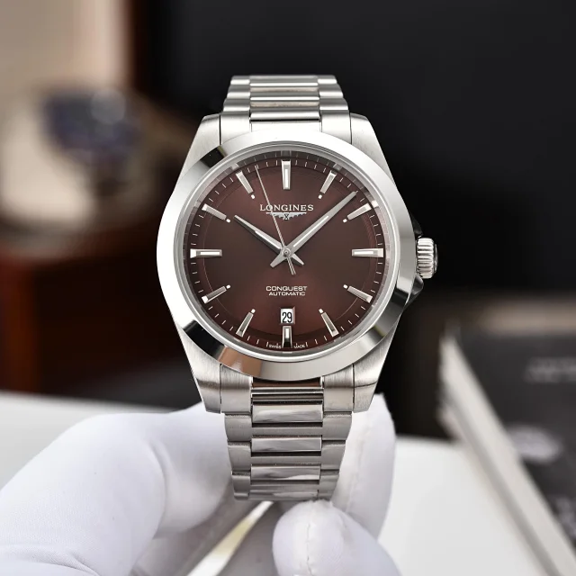 Longines Watches Conquest Automatic product detail image 5