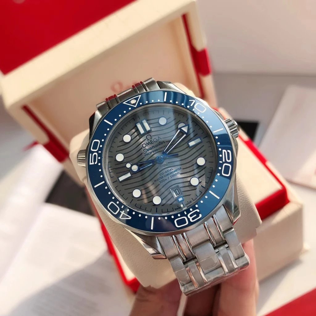 Silver shell blue ring steel belt [blue ring]] / Without full package