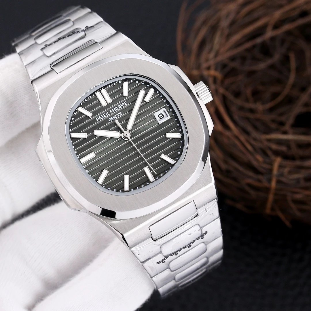 Silver Case · Gray Dial Steel Band