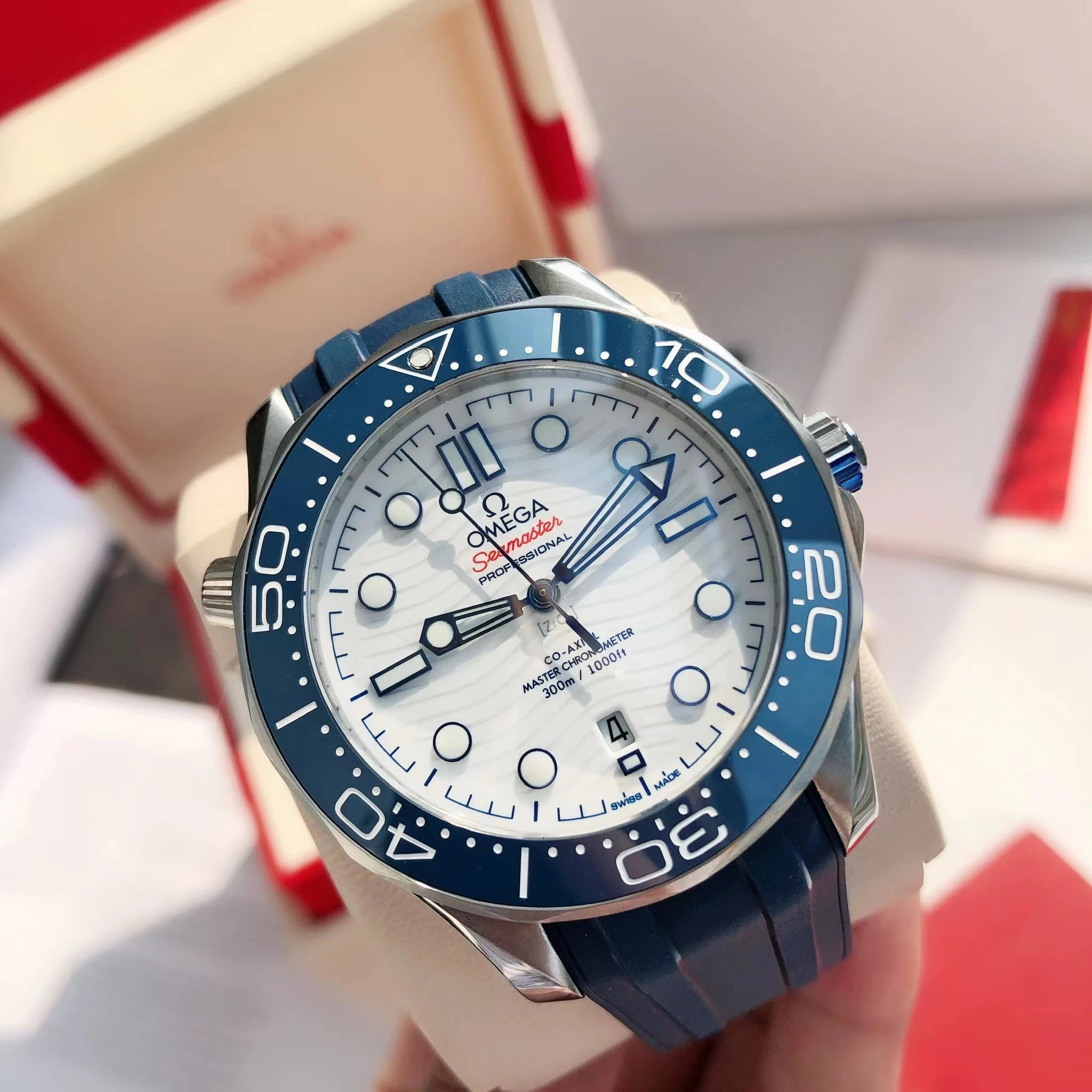 Silver Shell-White Disk Blue Tape [Blue Circle]] / Without full package