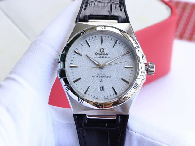 Omega Watch: seller detail photo 1