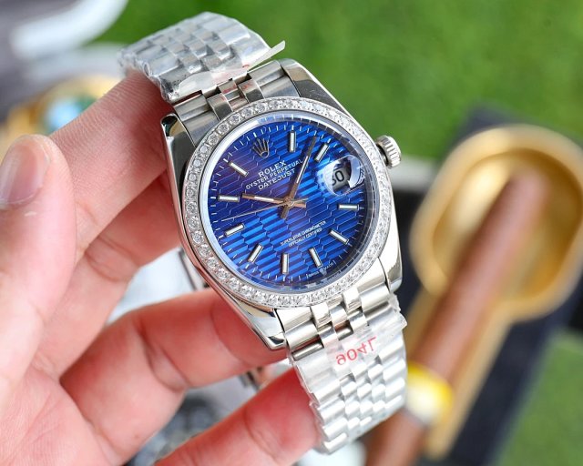 Rolex Watch: seller detail photo 5