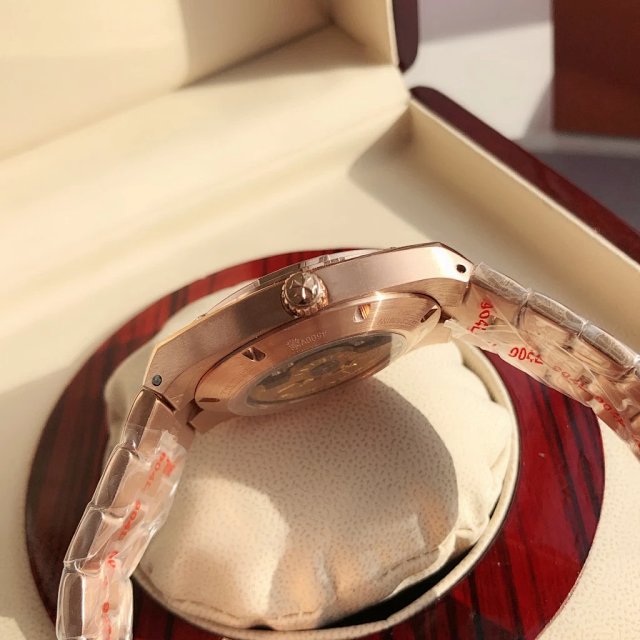 Vacheron Constantin Watch: seller detail photo 7