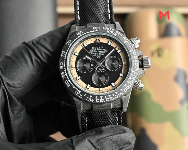 Rolex Watches Daytona carbon-fiber case chronograph with woven strap product detail image 3