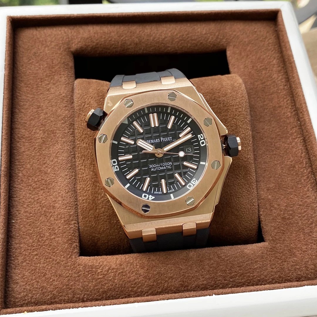 Audemars Piguet Royal Oak Offshore Diver — Rose Gold Case-Black Dial Black Strap colorway — USFans Spreadsheet photo
