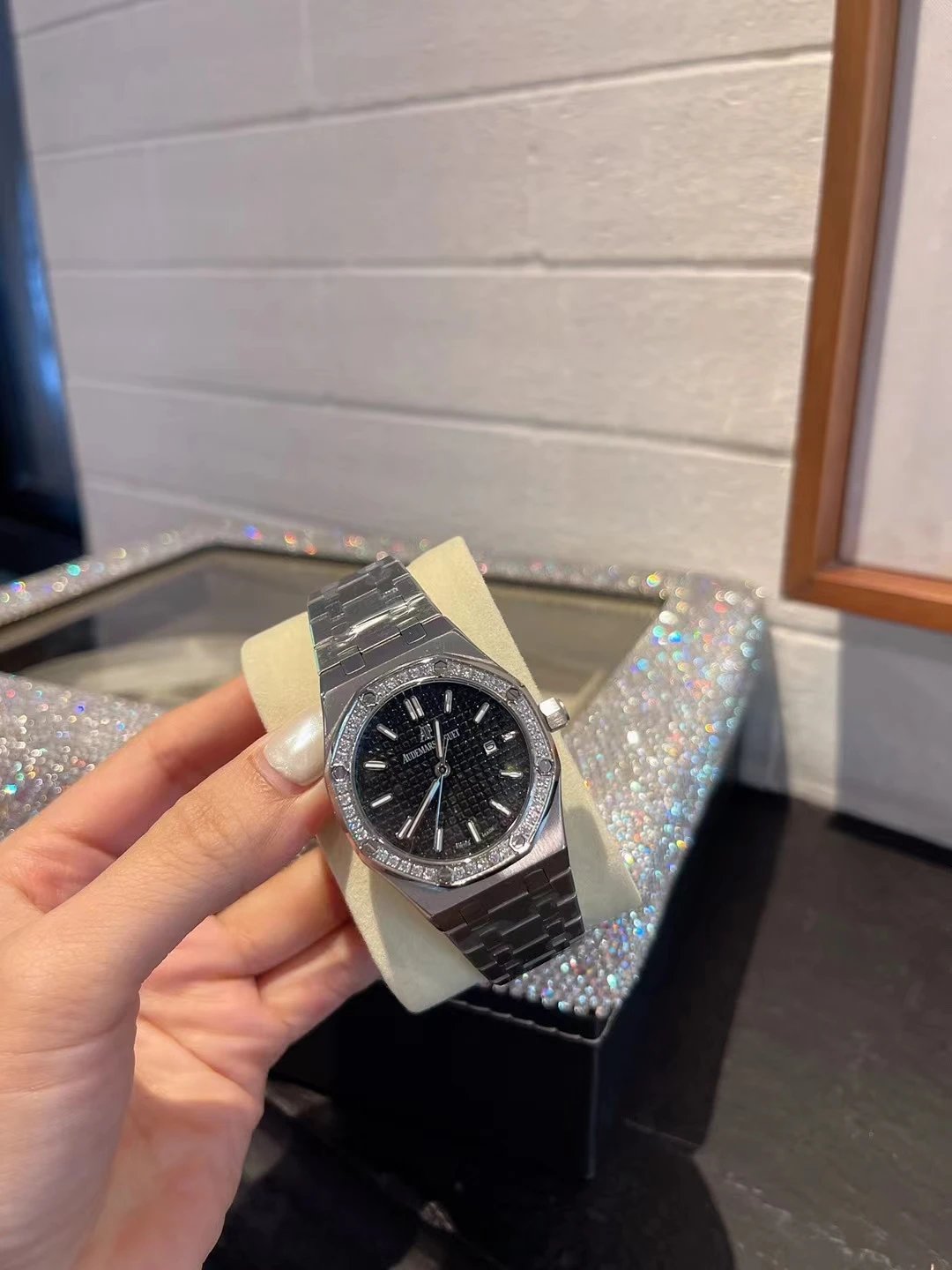 Diamond Bezel, Silver Case, Black Dial, Steel Bracelet