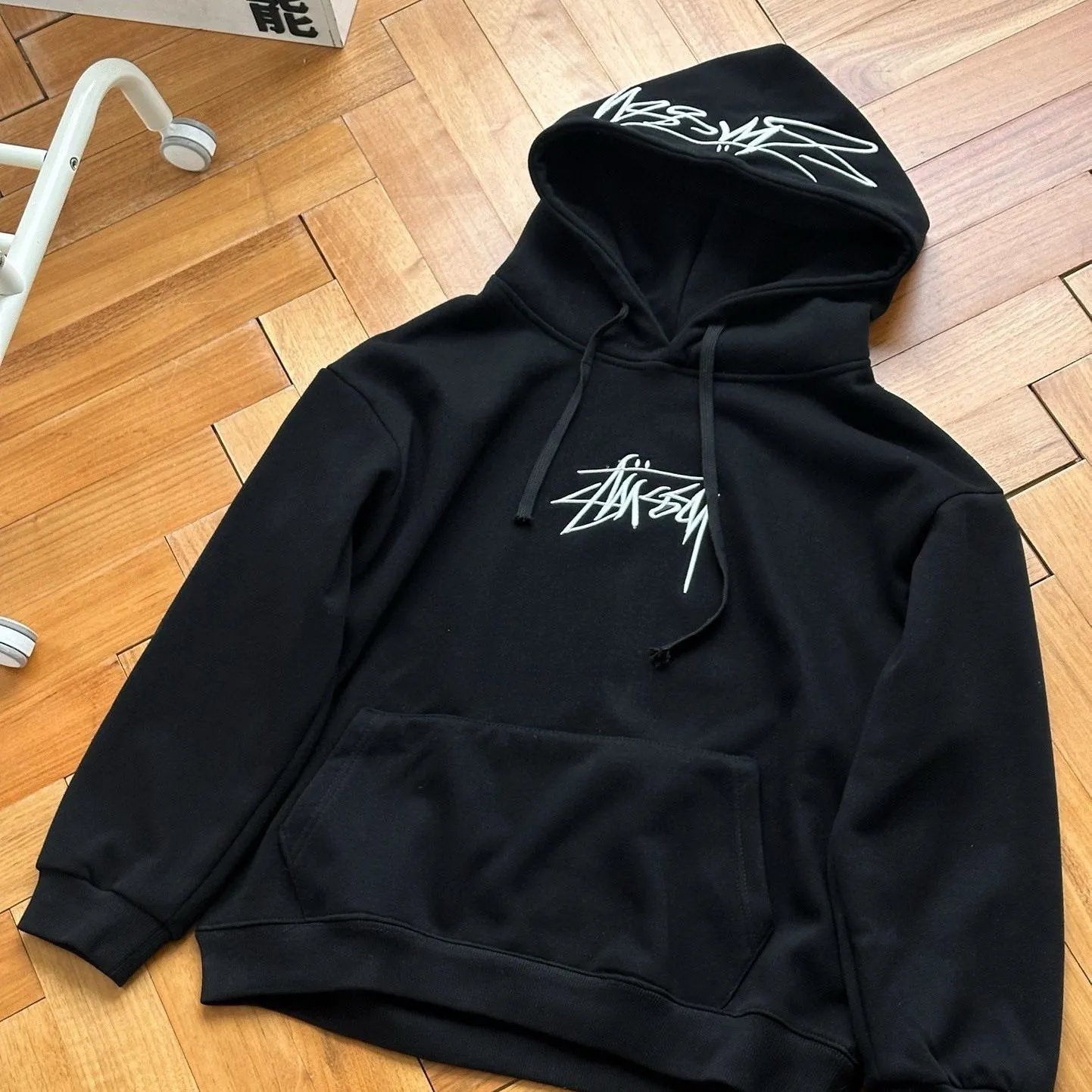 Black chest letters embroidered with velvet