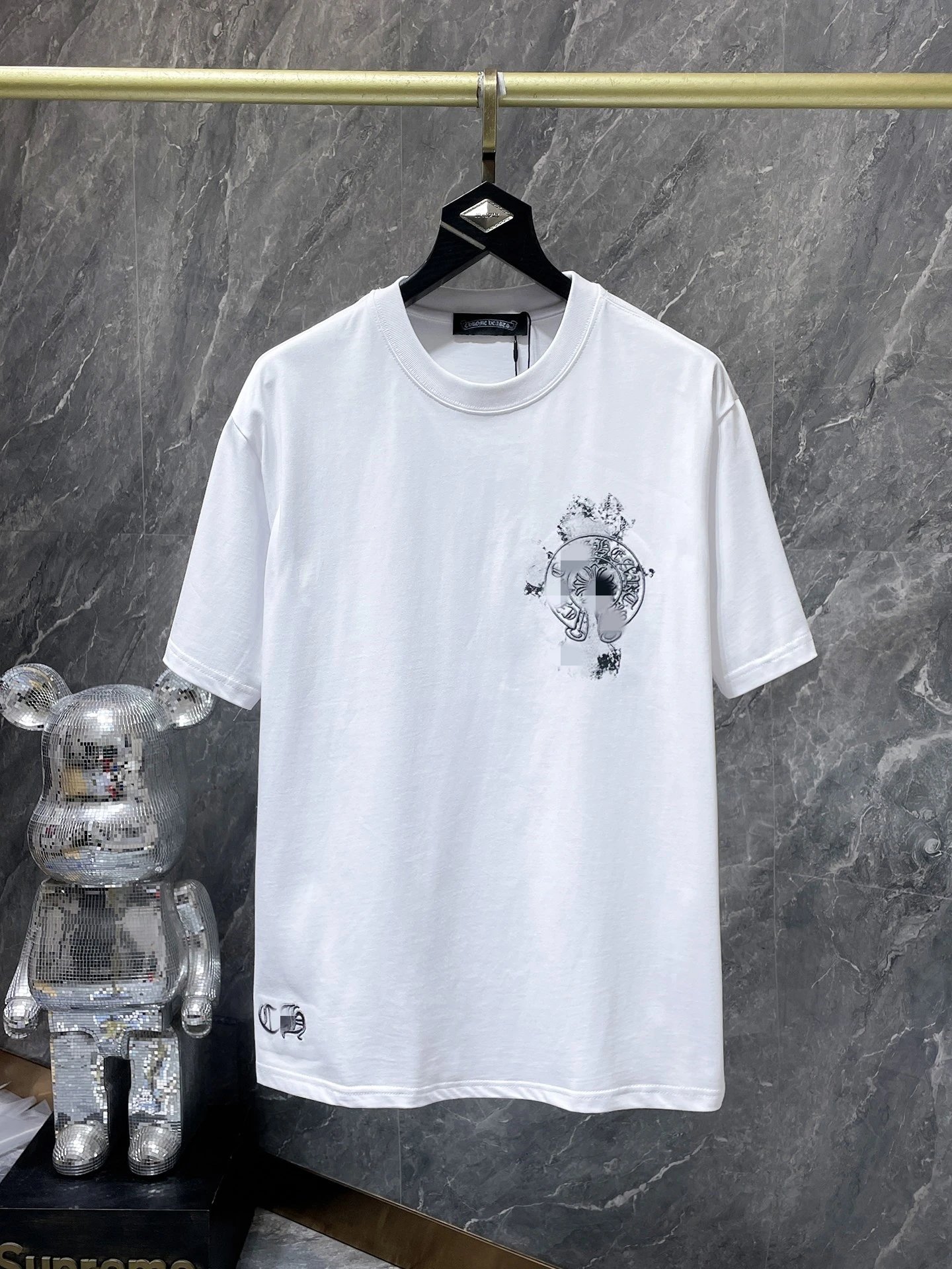 White 8777