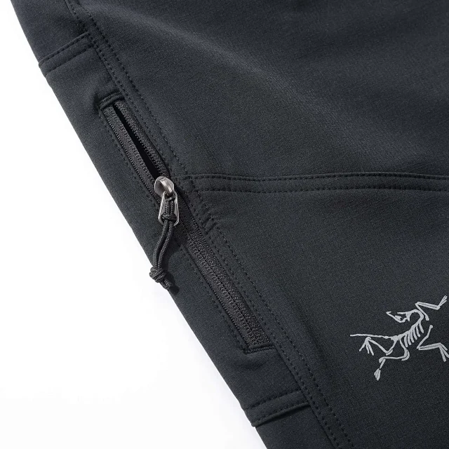 Arc'teryx Trousers GORE-TEX cargo with zippered thigh pocket product detail image 7