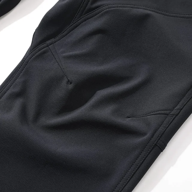 Arc'teryx Trousers GORE-TEX cargo with zippered thigh pocket product detail image 6