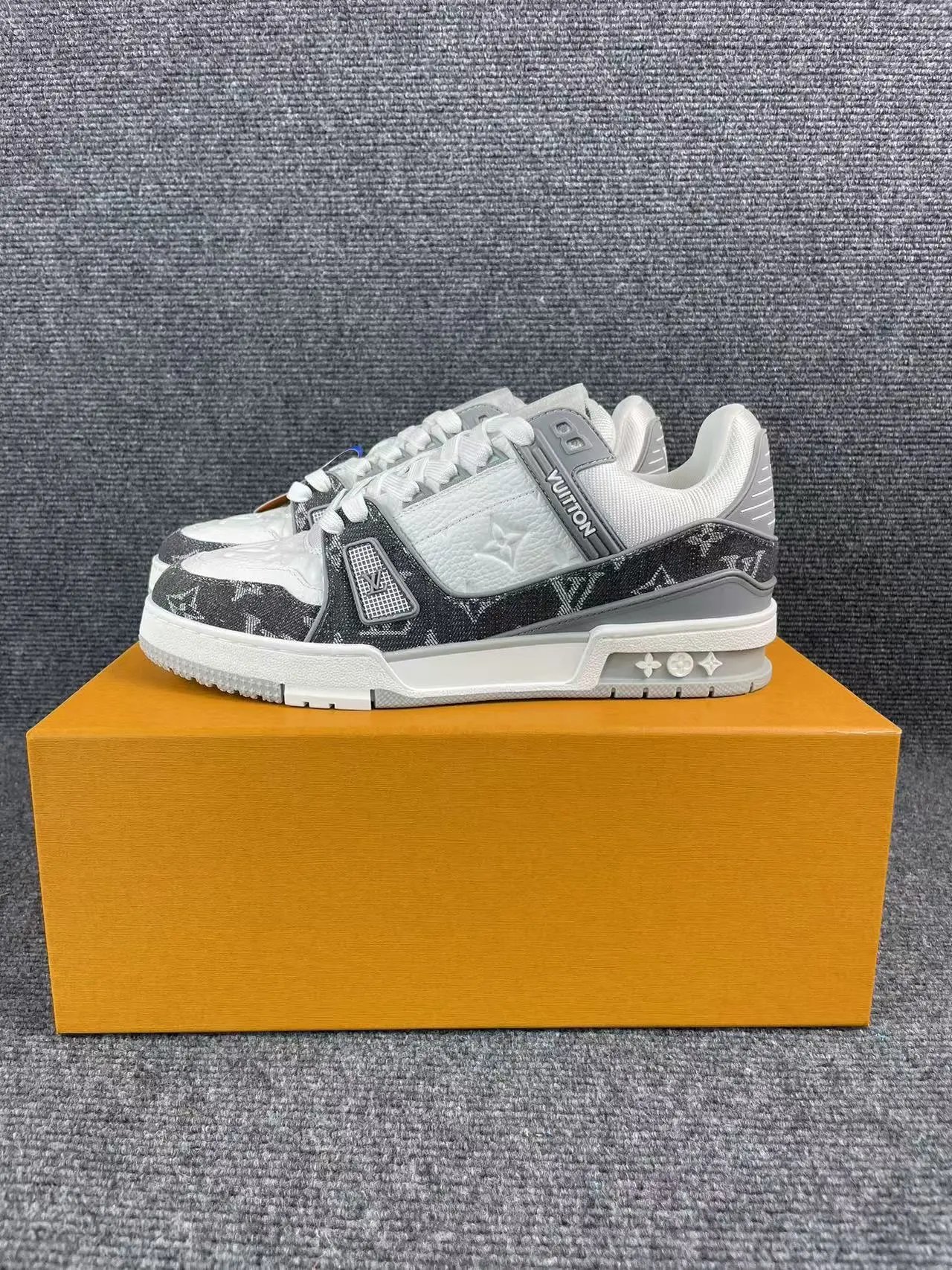 Louis Vuitton Skate (R1 Batch) (Multiple Colorways) foto 2