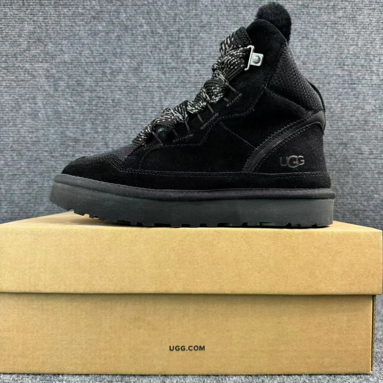 5390 Black
