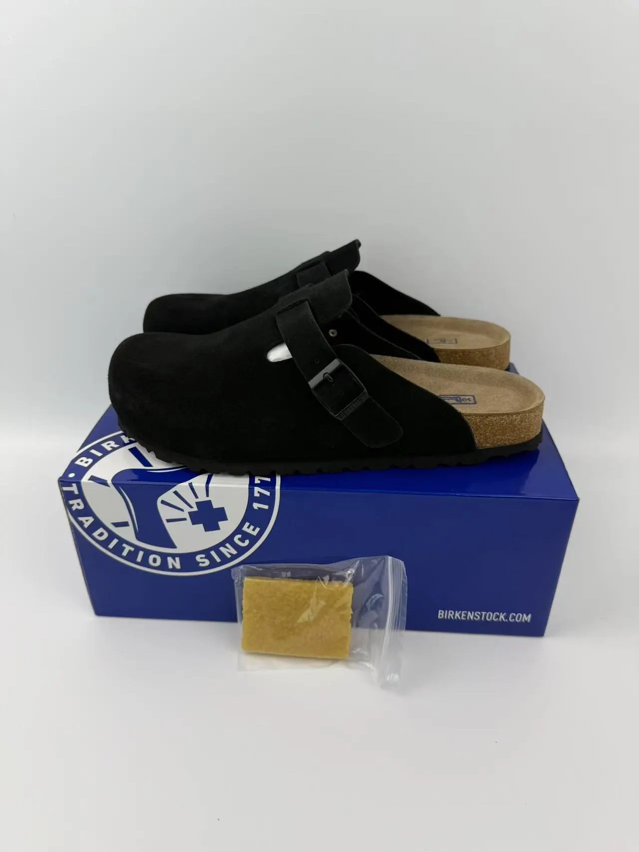 Birkenstock (6 Colorways)