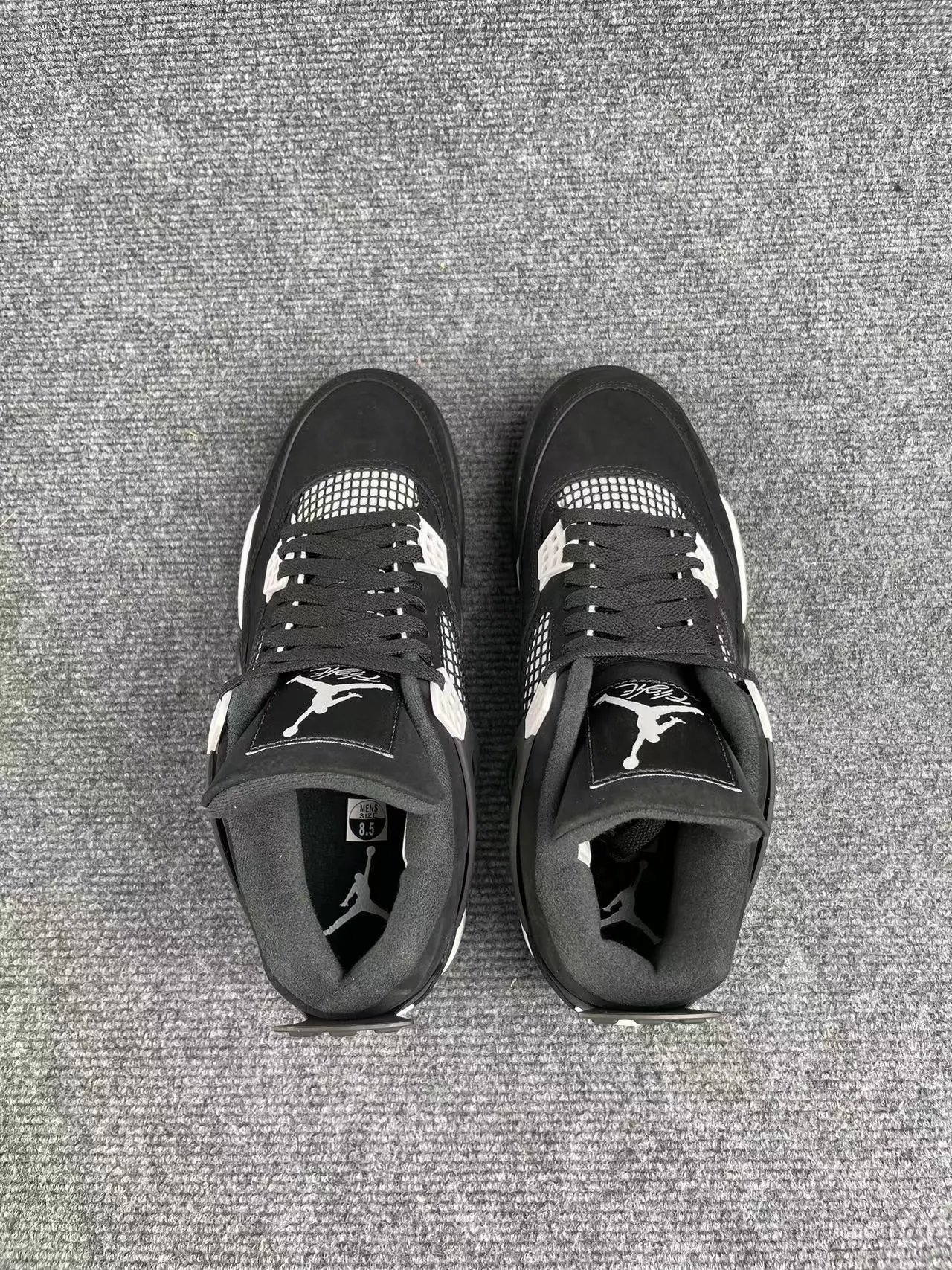 Air Jordan 4 Black and White Panda (R1 Batch)