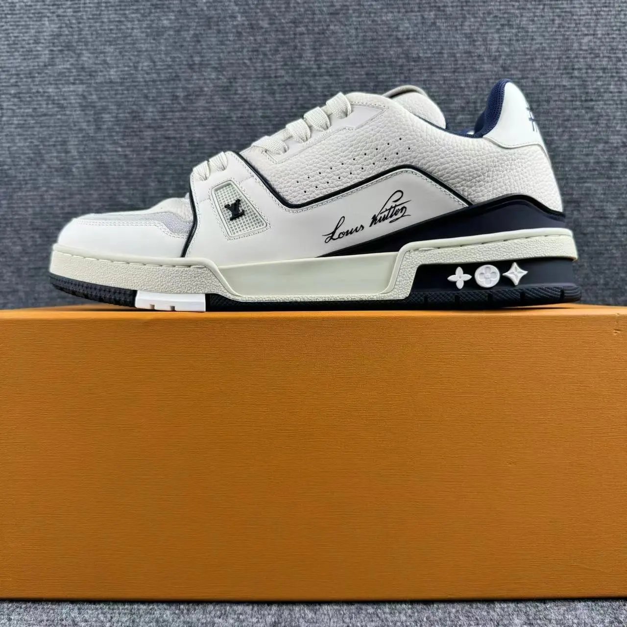Louis Vuitton Trainer (31 Colorways) foto 6