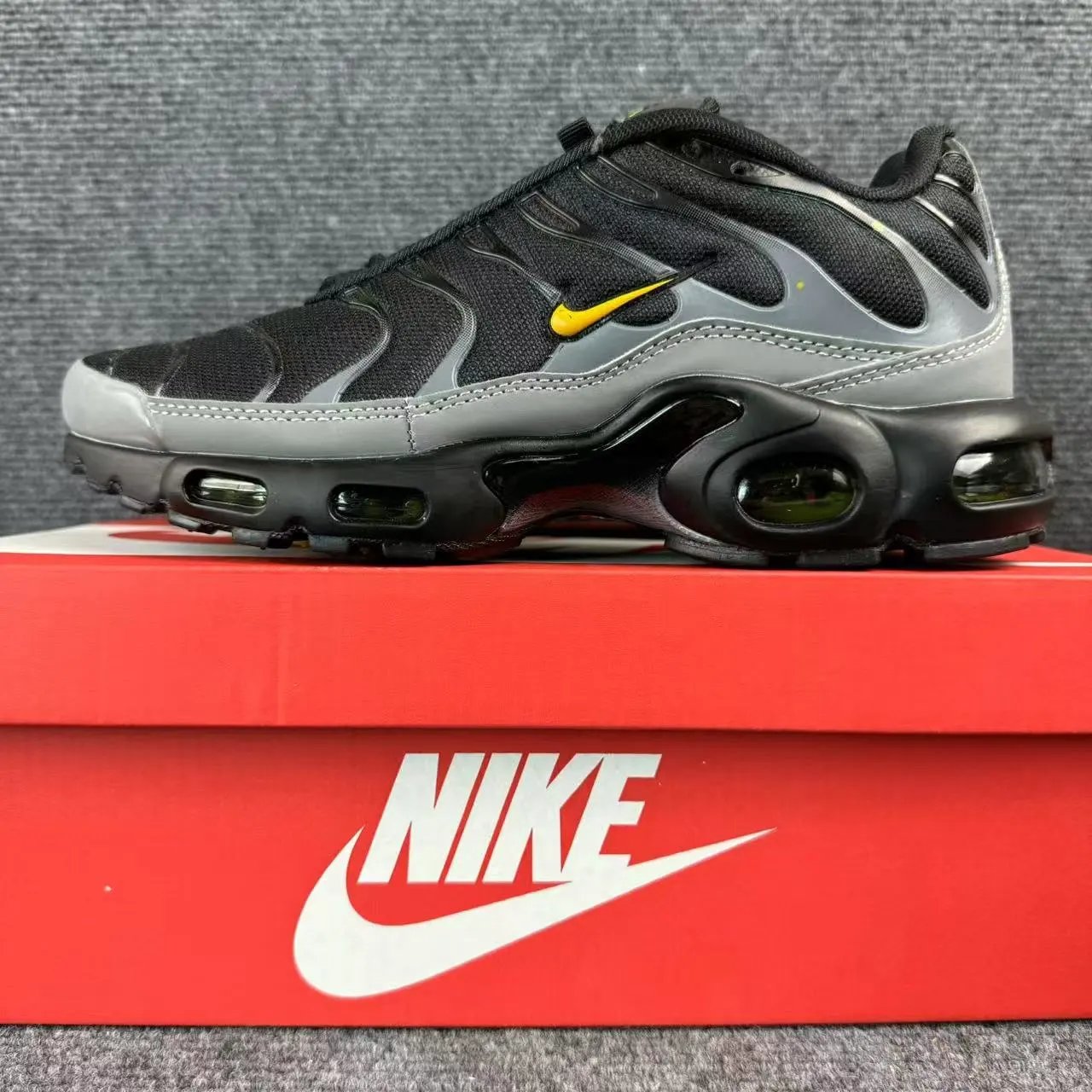 Nike Air Max TN (12 Colorways) foto 5
