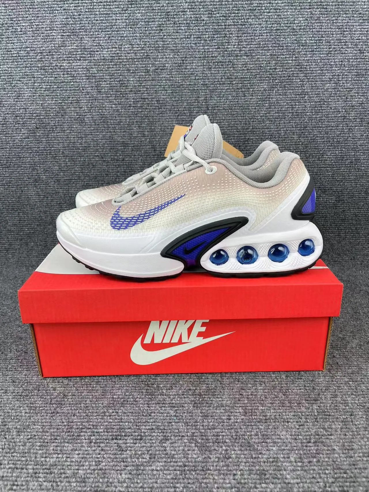 grayish blue