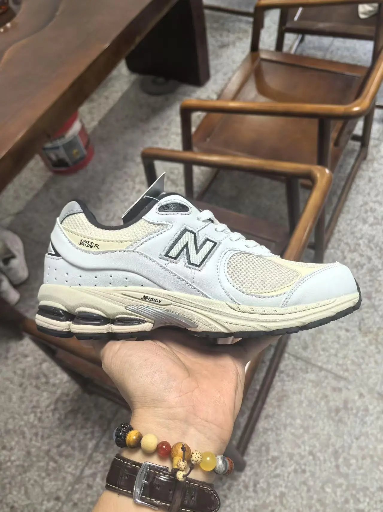 New Balance 2002R (24 Colorways) foto 2